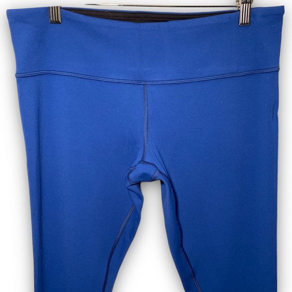 LULULEMON Reversible Wunder Under Pant in Limitless Blue/Black (Size 12) - Picture 13 of 16